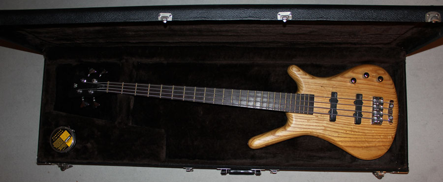 Warwick Corvette Standard 4 String Bass inkl. Case
